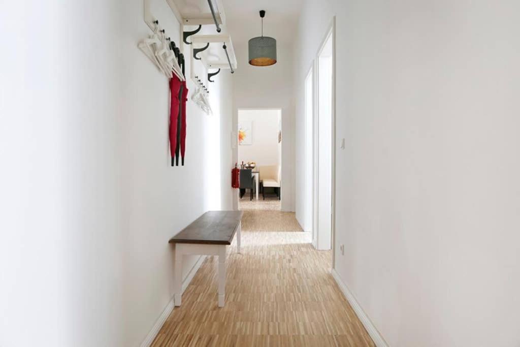 Sc 06 By Rockchair Apartments L Superhost Status L 4 Bedrooms Boxspringbeds 2 Bathrooms Balcony Elevator - Cozy Family & Business Flair Welcomes You! Берлин Екстериор снимка