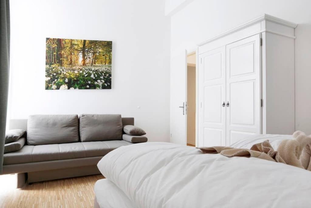 Sc 06 By Rockchair Apartments L Superhost Status L 4 Bedrooms Boxspringbeds 2 Bathrooms Balcony Elevator - Cozy Family & Business Flair Welcomes You! Берлин Екстериор снимка