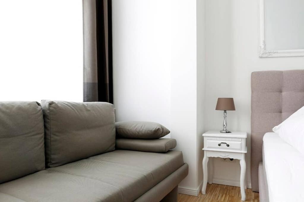 Sc 06 By Rockchair Apartments L Superhost Status L 4 Bedrooms Boxspringbeds 2 Bathrooms Balcony Elevator - Cozy Family & Business Flair Welcomes You! Берлин Екстериор снимка